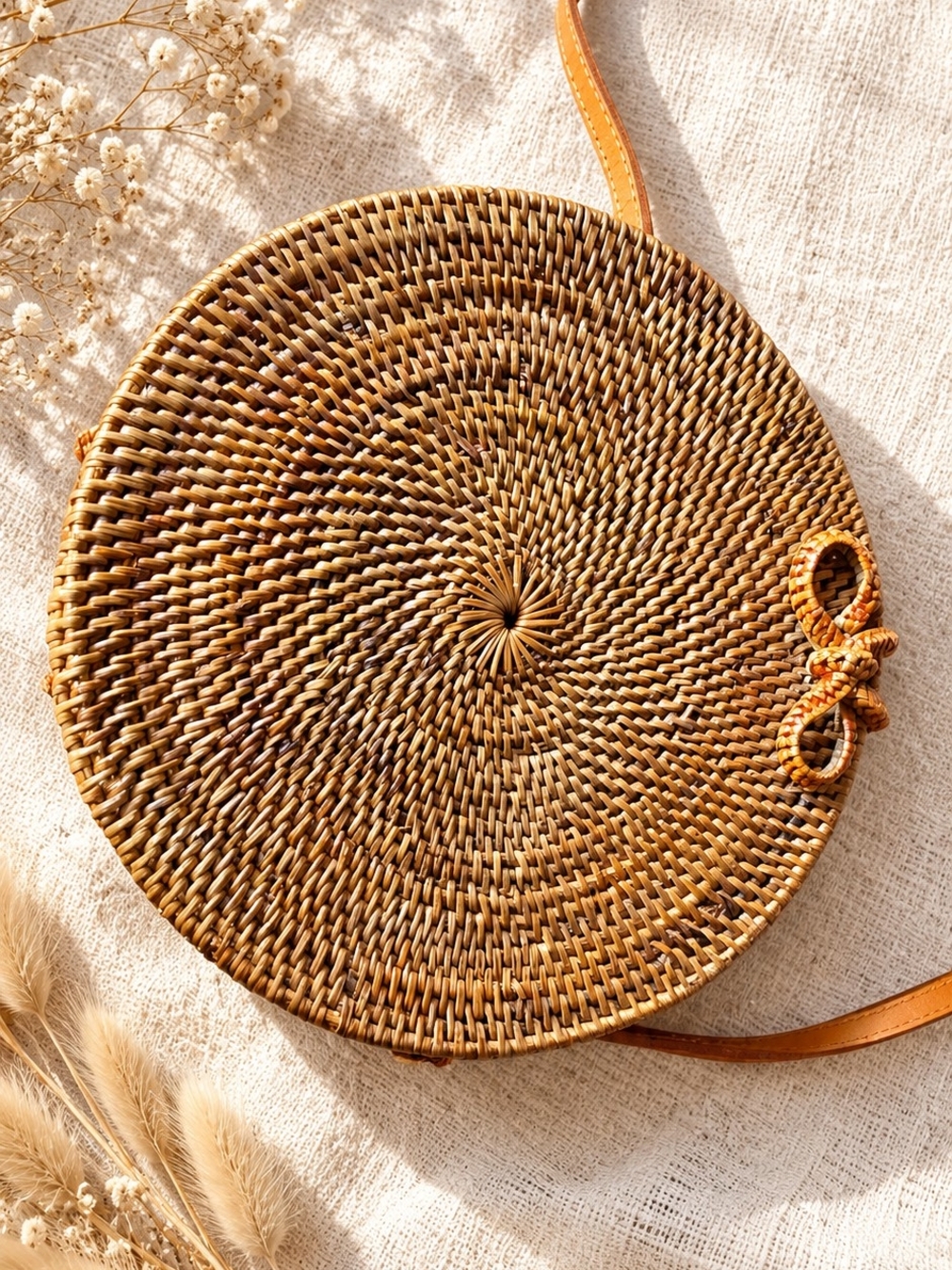Vintage Boho Round Rattan Crossbody Bag – Spiral Weave with Tropical Lining